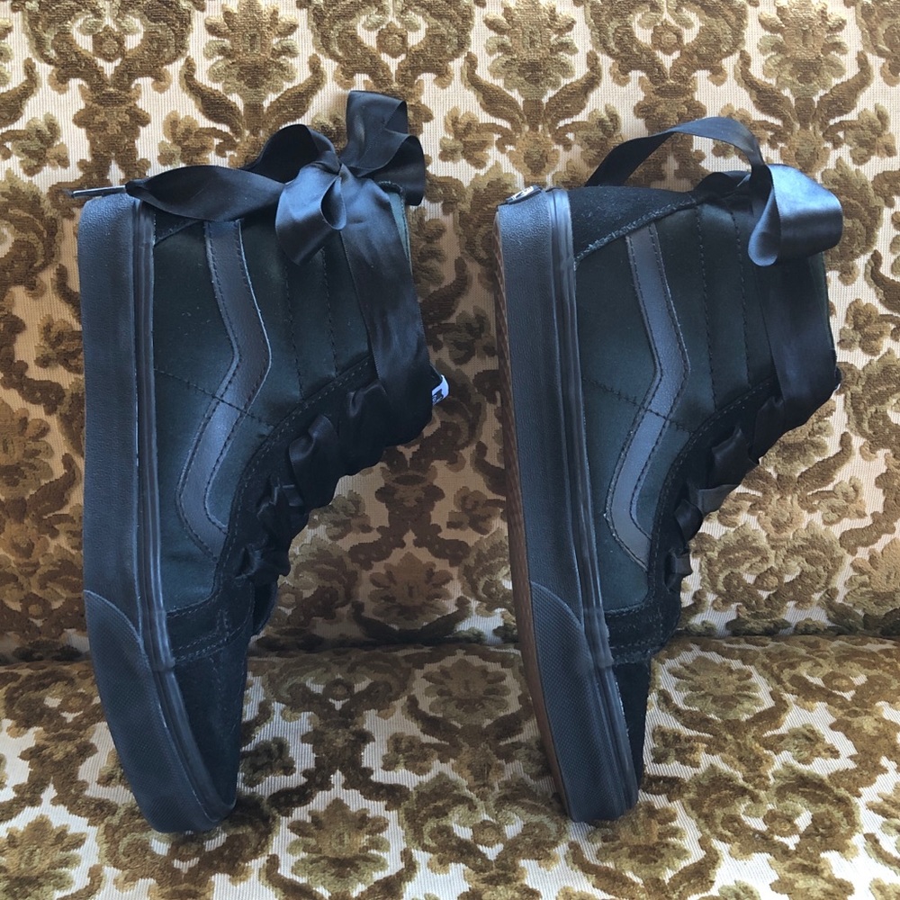 Vans Old Skool Sk8-Hi Suede Satin & Leather 7.5 W